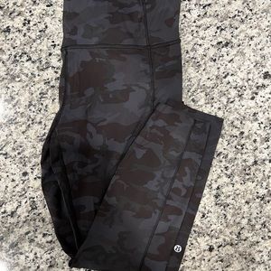 Women’s Lululemon Leggings
